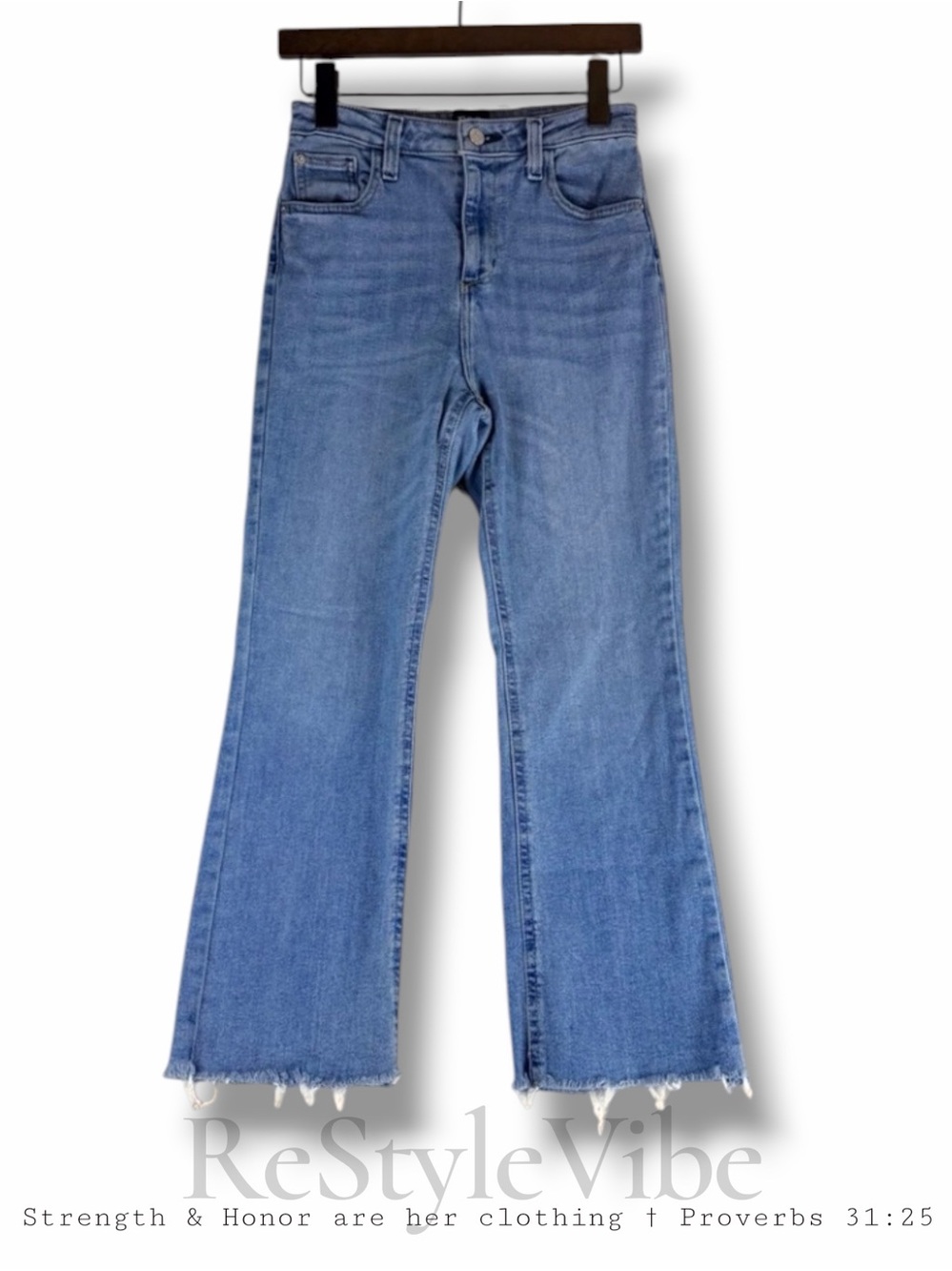 BDG URBAN OUTFITTERS Women’s Size 26 Denim Jeans Kick Flare High Rise Cropped